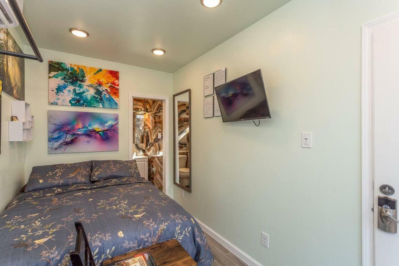 East Downtown Micro-Luxe Container Living Pod #9 Apartamento Houston Exterior foto